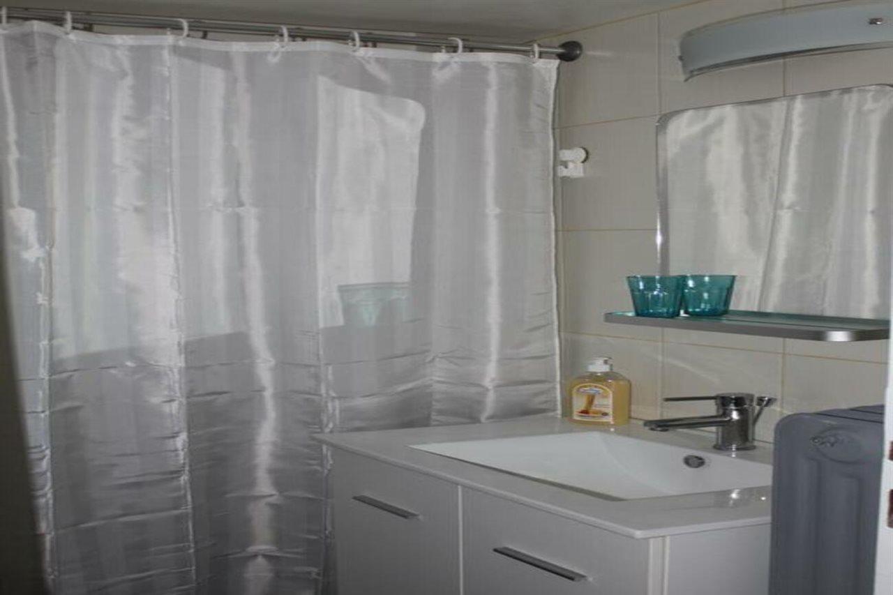 Cheery Apartment In The Center Of Атина Екстериор снимка