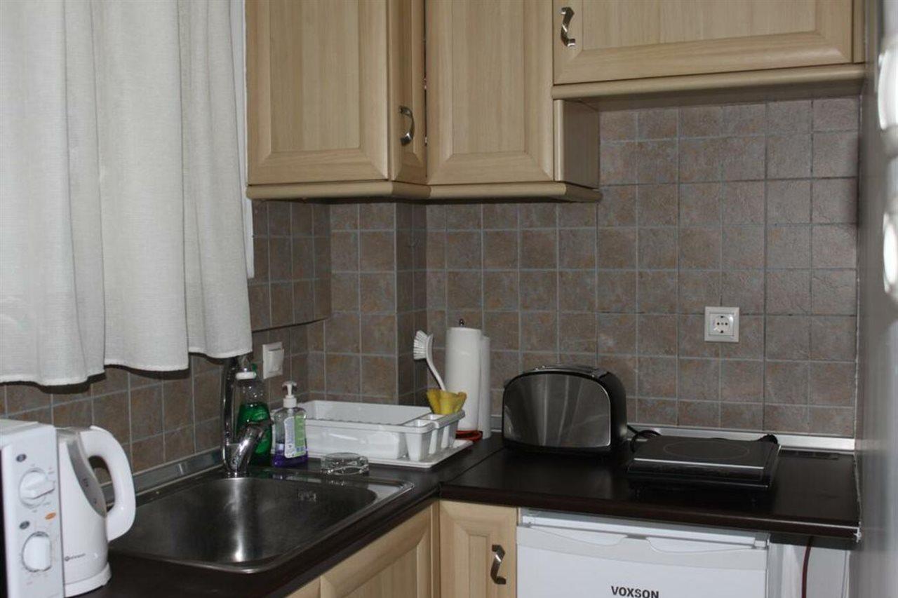 Cheery Apartment In The Center Of Атина Екстериор снимка